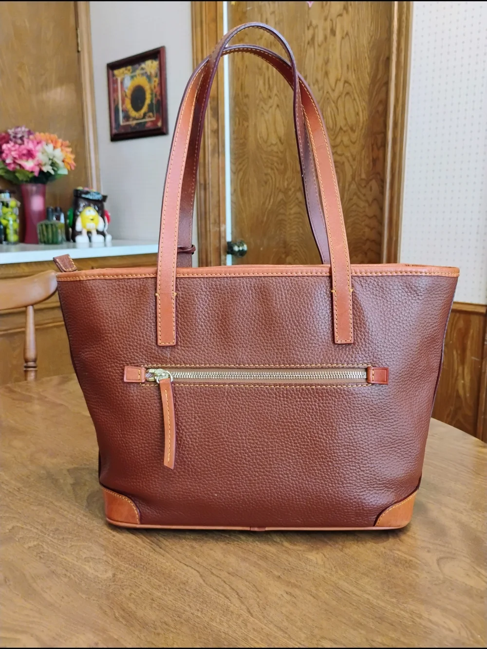 Dooney & Bourke 